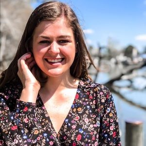 Meet your Posher, Christie